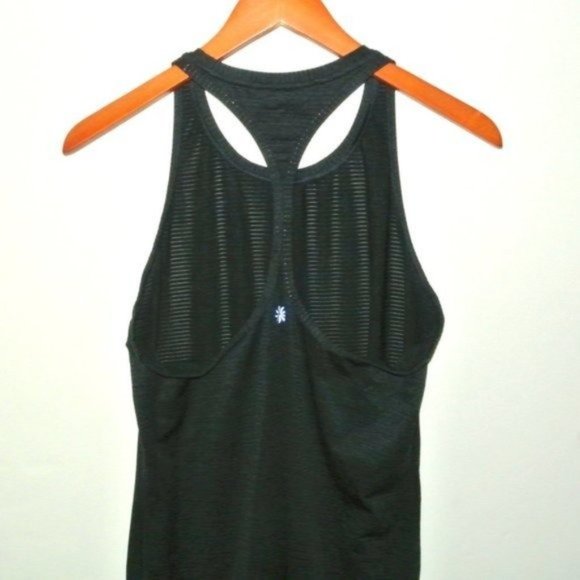 Athleta Shadow Striped High Neck Chi Tank M - Picture 7 of 7
